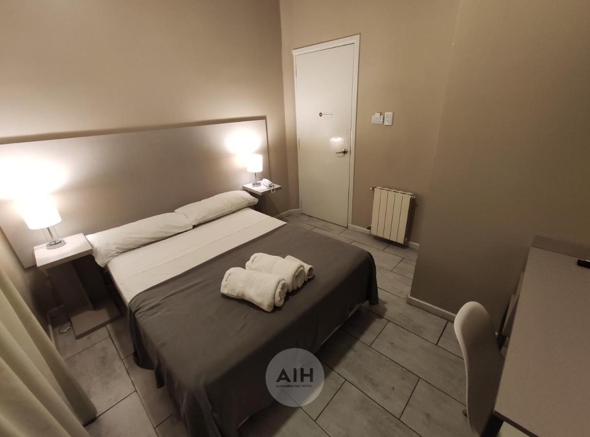 Hotel Alhambra San Juan Buitenkant foto